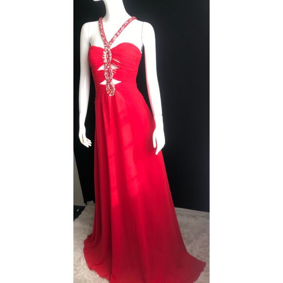 ✨ Red Rhinestone Open Back Gown – XS | Worn Once - Picture 4 of 4
